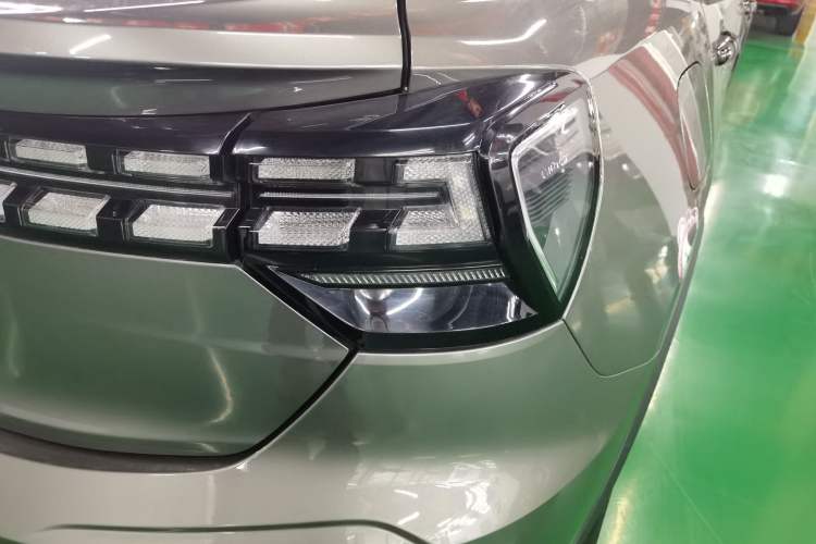 Used Lynk & Co 05 2020 2.0TD Four-Wheel Drive HypeHalo
