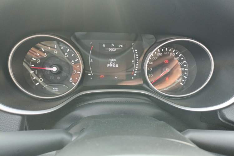 Used  Compass 2019 220T Automatic Enjoyment Version