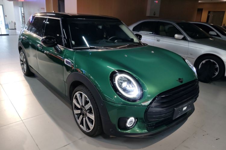 Used  Clubman 2023 1.5T COOPER Connoisseur
