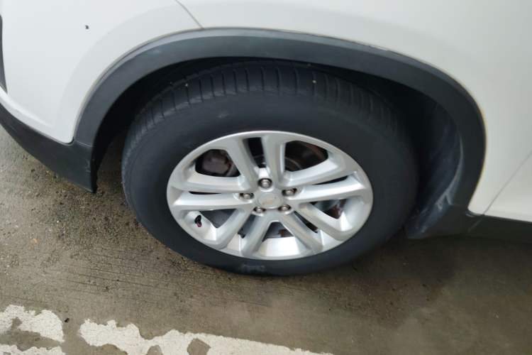 Used Chevrolet Trax 2016 1.4T Automatic Two-Wheel Drive Comfort Version with Sunroof
