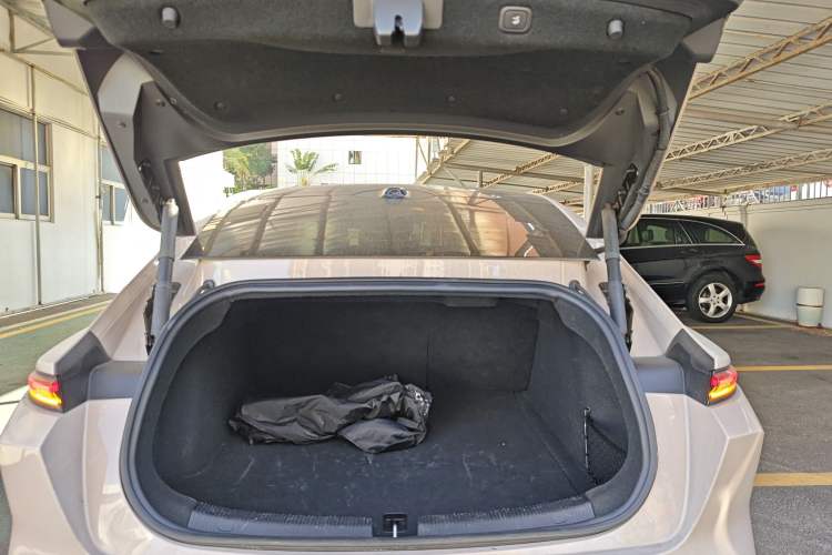 Used Nio ET5 2022 75 kWh
