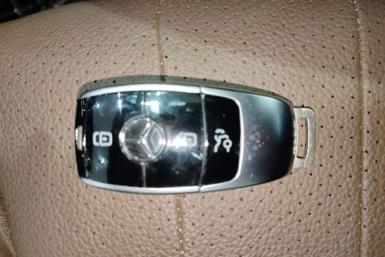 Used Mercedes-Benz E-Class 2022 E 260 L
