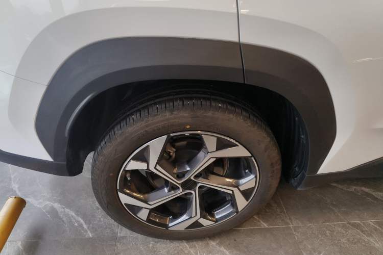 Used Geely Auto FX11 2024 1.5TD DCT Prestige Edition
