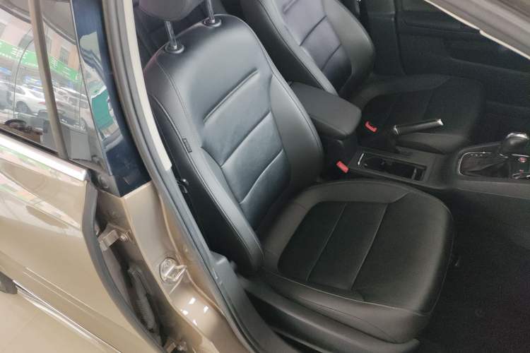 Used Volkswagen Sagitar 2018 280TSI DSG Ignite Edition
