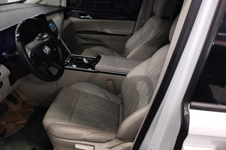 Used Buick GL8 2020 ES Land Cruiser 653T Comfort Edition