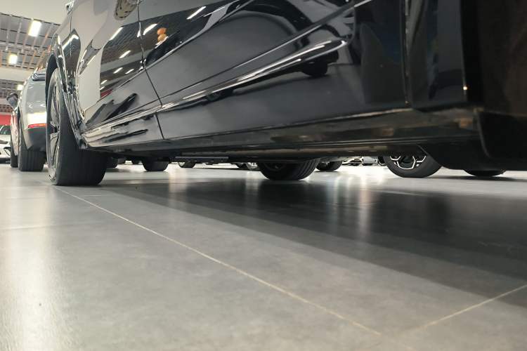 Used Li Auto L8 2024 PRO Model
