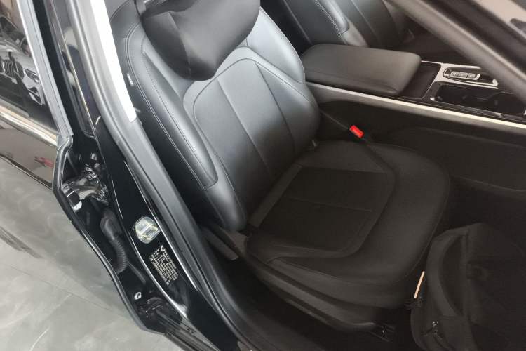 Used Wuling Xingguang 2024 Co-Creation Edition 510 Advanced Model