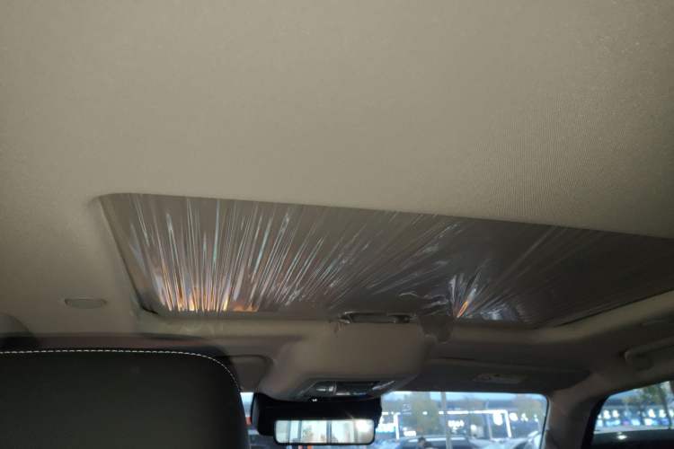 Used Tank 300 2023 City Edition 2.0T—Stylish as Ever
