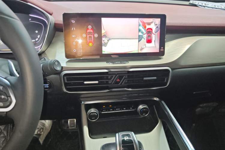 Used Geely Auto Coolray 2019 Sport Model 260T DCT Battle China V Standard
