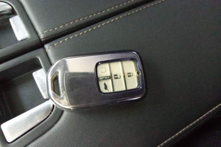 Used Honda Avancier 2020 240TURBO Two-Wheel Drive Premium Edition
