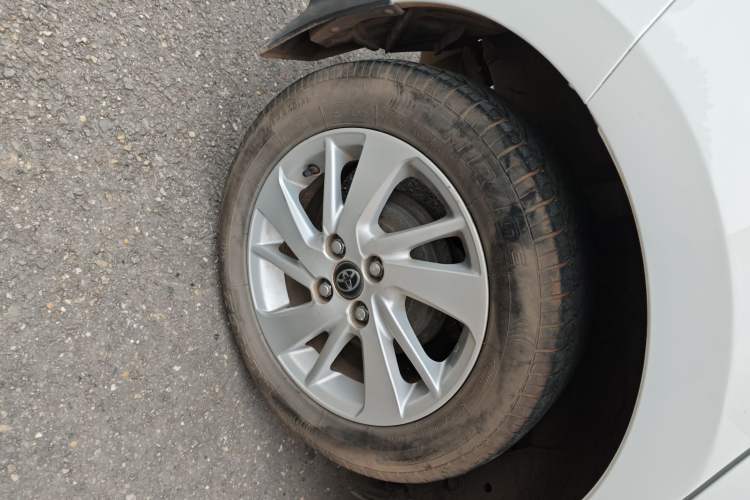 TDK.VehicleDetails.img