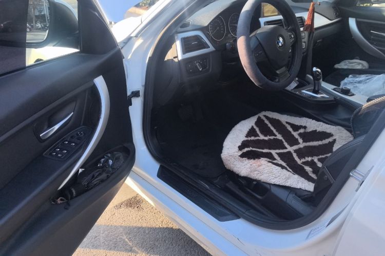 TDK.VehicleDetails.img