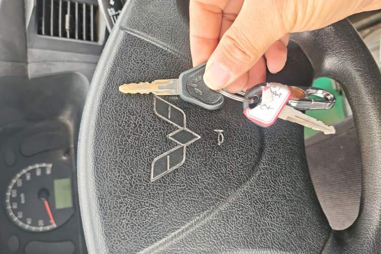 Used Wuling Zhiguang 2015 1.2L Practical LS-I Model