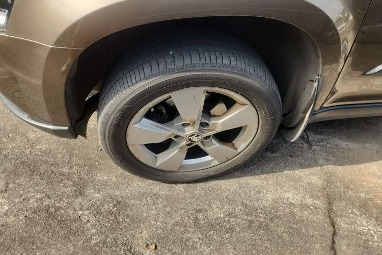 Used Skoda Yeti 2014 1.8TSI DSG Polar Edition
