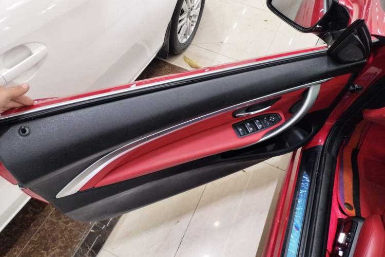 Used BMW 4 Series 2019 425i Convertible M Sport Package
