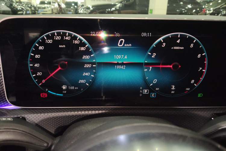 Used Mercedes-Benz A-Class 2020 Restyled A 200 L Sport Sedan Fashion Version
