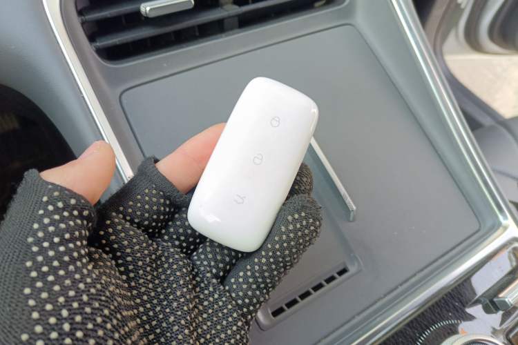 Used  L6 2025 EM-i 140km Starship Edition