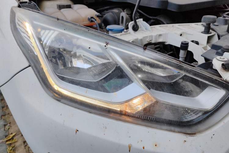 Used Ford Escort 2015 1.5L Manual Comfort Model
