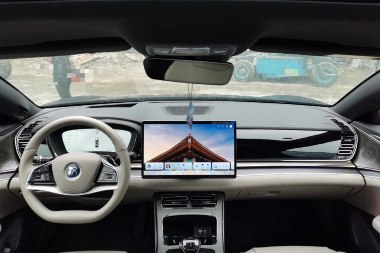 Used BYD Han 2025 DM-i Intelligent Driving Edition 125KM LiDAR Flagship Model
