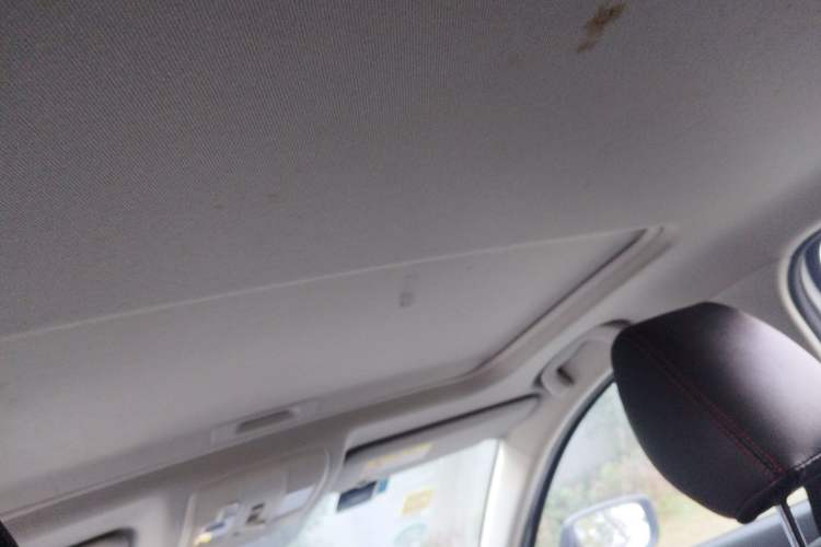 Used Mazda Mazda 3 Axela 2017 Hatchback 2.0L Automatic Luxury Model Emission Standard China V