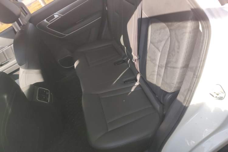 Used Haval H6 Coupe 2016 Blue Label 1.5T Automatic Two-Wheel Drive Urban Model
