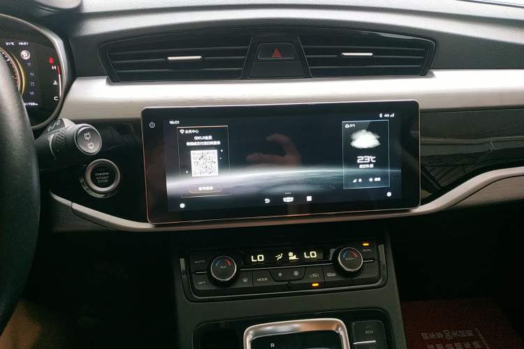 Used Geely Auto Emgrand X7 Sport 2021 1.8TD DCT Two-Wheel Drive Asian Games Edition
