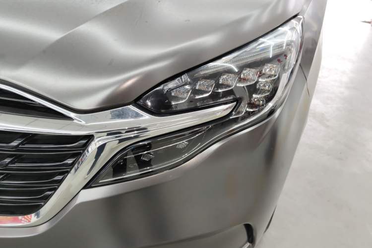 Used Buick GL8 2022 ES Land Cruiser 653T Luxury Model
