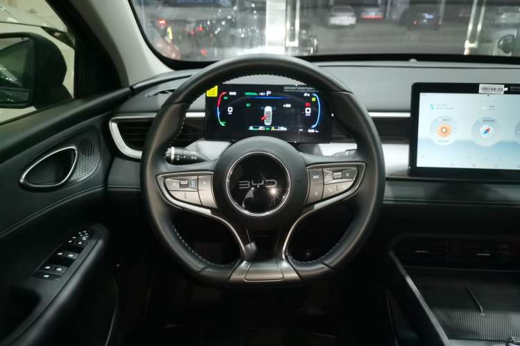 Used BYD Seal 05 DM-i 2025 DM-i Smart Drive 55KM Luxury Model
