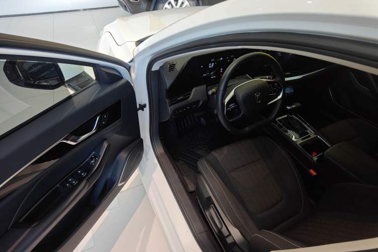 Used Bestune B70 2022 Third Generation 1.5T Automatic Enjoyment Version
