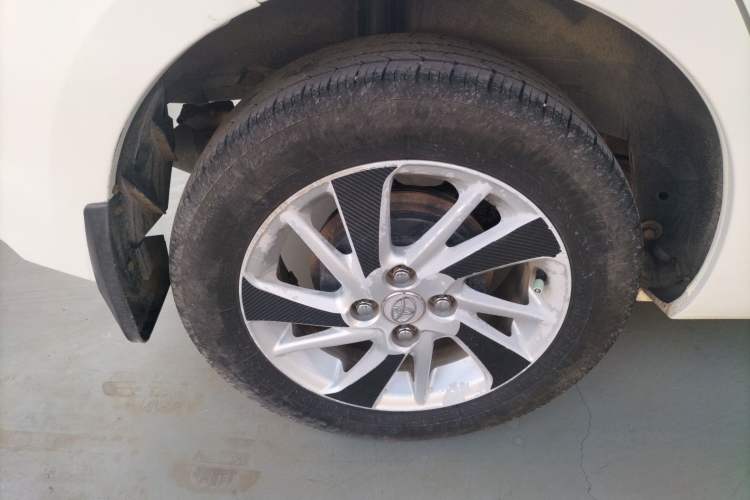 Used Toyota YARiS L 2016 Revised 1.5E CVT Charming Edition