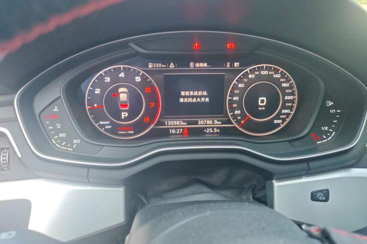 Used Audi A4L 2019 40 TFSI Fashion Version China V