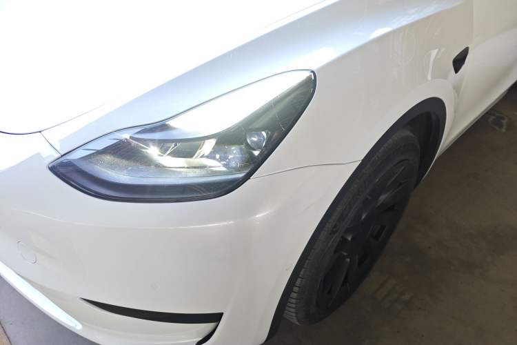 Used Tesla Model Y 2022 Rear-Wheel-Drive Version

