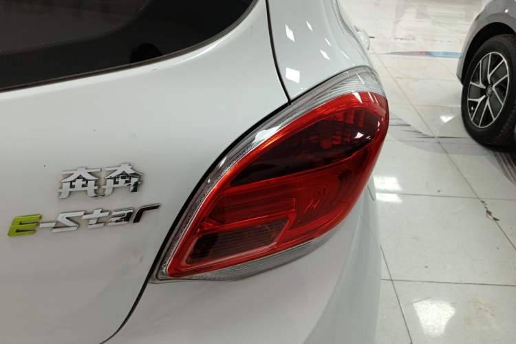 Used Oshan Benni E-Star 2021 National Edition Xin Yue Version (Fast-Charging Edition) Lithium Iron Phosphate (31.95 kWh)
