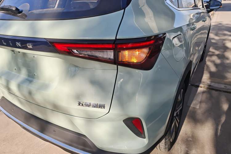 Used Wuling Asta 2021 1.5T CVT Starlight Edition
