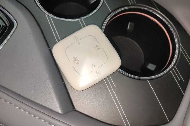 Used Zeekr 001 2025 WE Edition 100 kWh Rear-Wheel Drive
