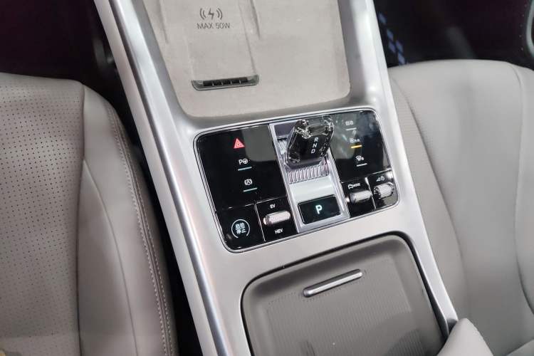 Used BYD Seal 07 DM-i 2025 Intelligent Driving Version DM-i 1.5L 125 km Prestige Edition
