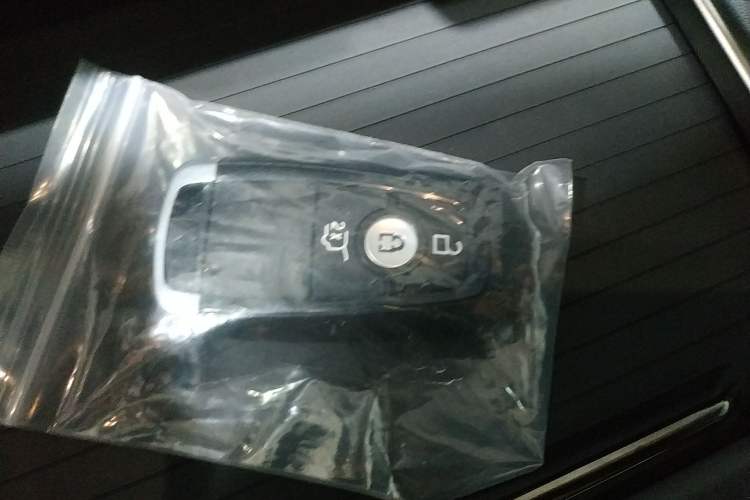 Used Ford Edge 2023 Ford Explorer L 2.0T EcoBoost E-Hybrid Four-Wheel Drive 7-Seater ST-Line
