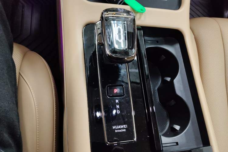 Used Hima AITO M7 2024 1.5T Intelligent Driving 4WD Pro Edition 6 Seats
