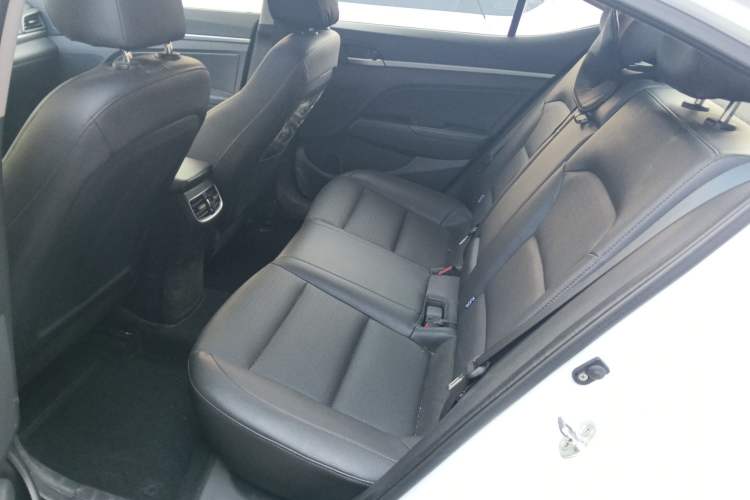 Used Hyundai Elantra 2019 1.5L CVT ZhiXuan – Elite Version
