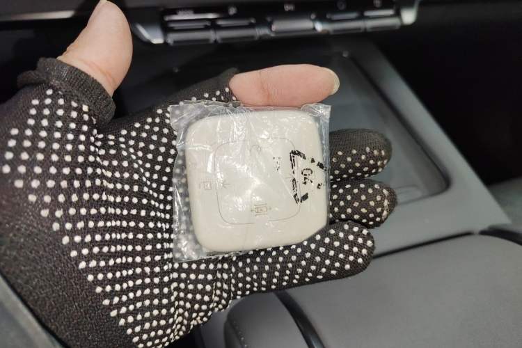 Used Zeekr 7X 2025 100 kWh Long-Range Rear-Wheel Drive with Intelligent Driving Features