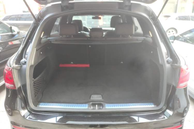 Used Mercedes-Benz GLC 2021 GLC 260 L 4MATIC Luxury Model
