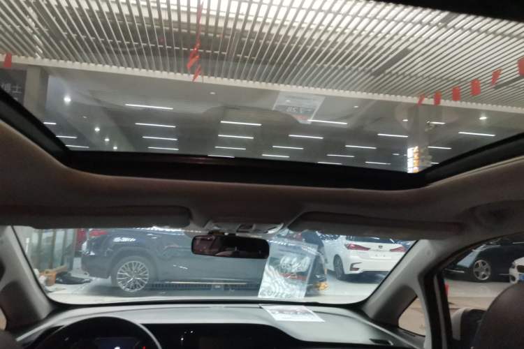 Used GAC Trumpchi M6 2019 270T DCT Luxury Edition (7-seater) China VI