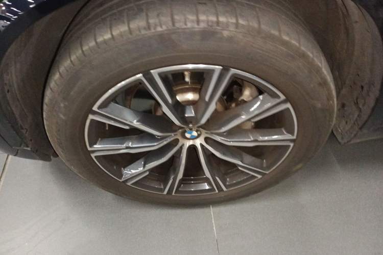 Used BMW X5 2022 Restyled xDrive 30Li Luxury Version M Sport Package