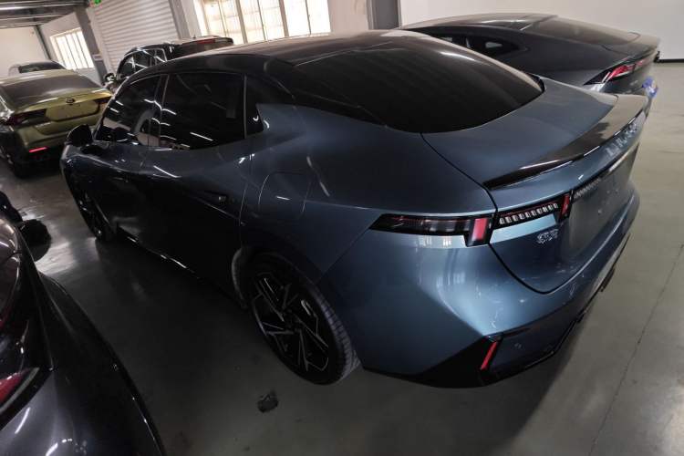 Used Lynk & Co 07 2024 EM-P 126 Long-Range Ultra