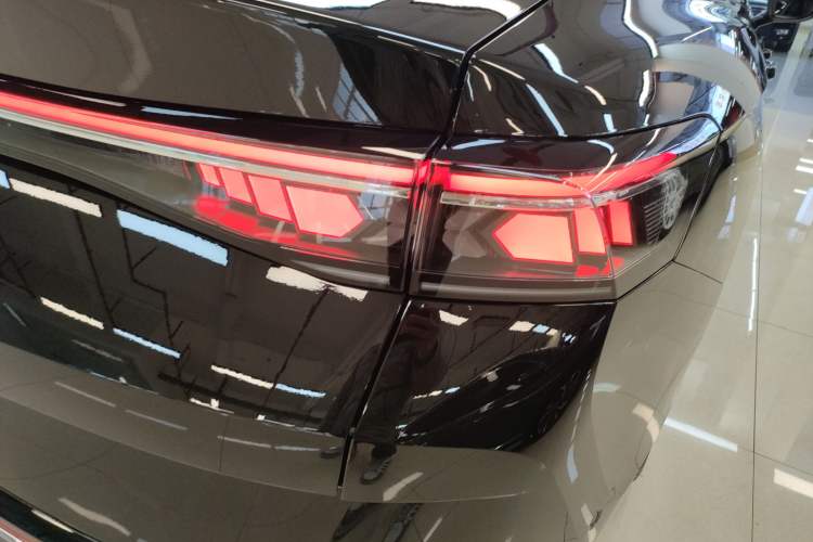 Used Volkswagen Magotan 2024 380TSI DSG Ultimate Edition
