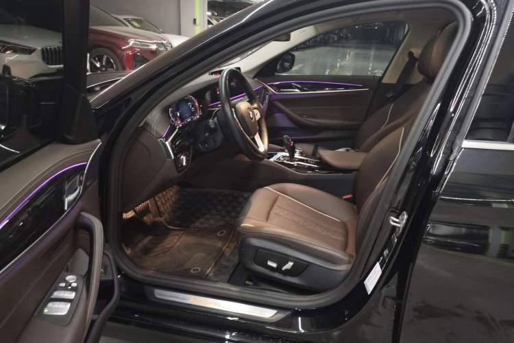 Used BMW 5 Series 2022 Second Facelift 525Li Luxury Package