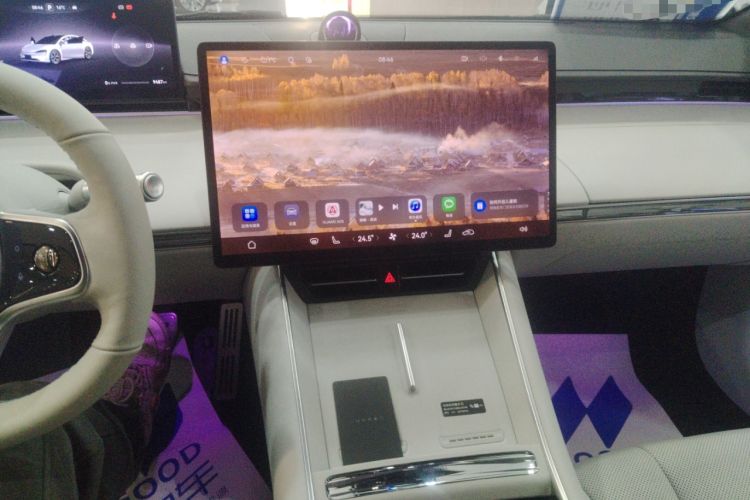 Used Hima Luxeed S7 2025 855 km Max
