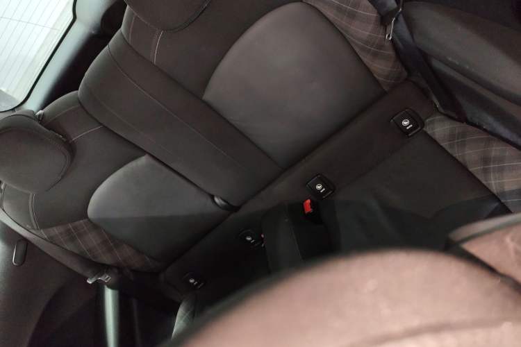 Used  MINI 2016 1.5T COOPER
