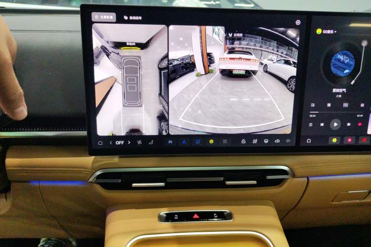 Used VOYAH Dream 2025 PHEV Four-Wheel-Drive Flagship Kunpeng Edition