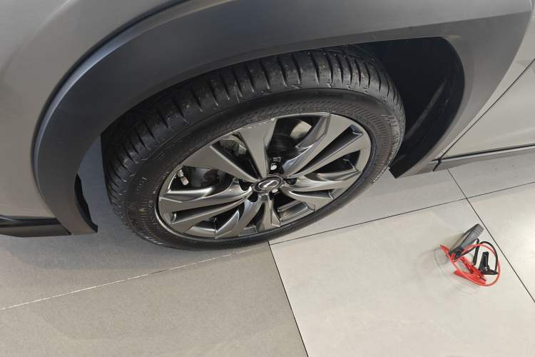 Used Lexus UX 2020 260h F SPORT All-Wheel-Drive Version
